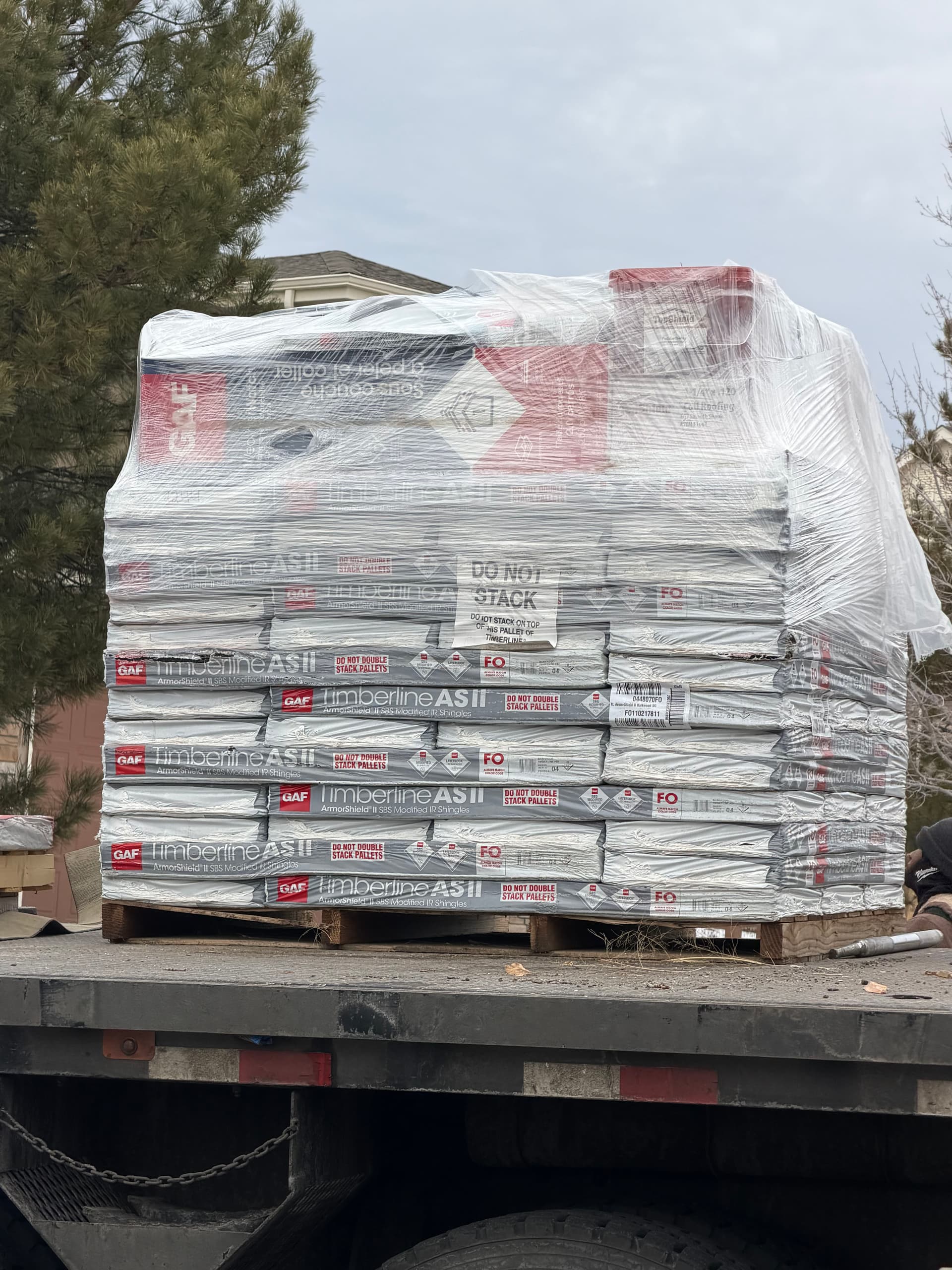 Gallery photos for GAF Golden Pledge Warranty Puts Brand New Shingles on This Roof: Image #3