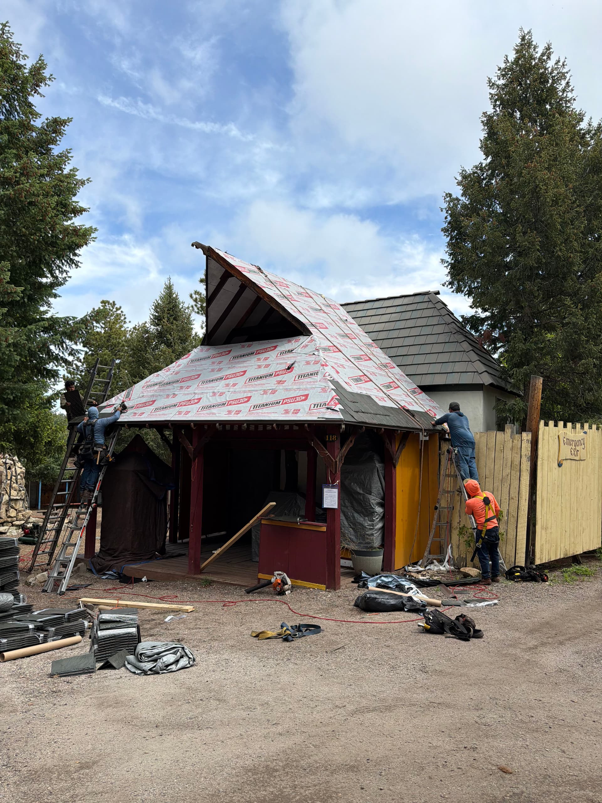 Gallery photos for Recycled Roof Tile Installation That Blends Character With Real Protection: Image #4