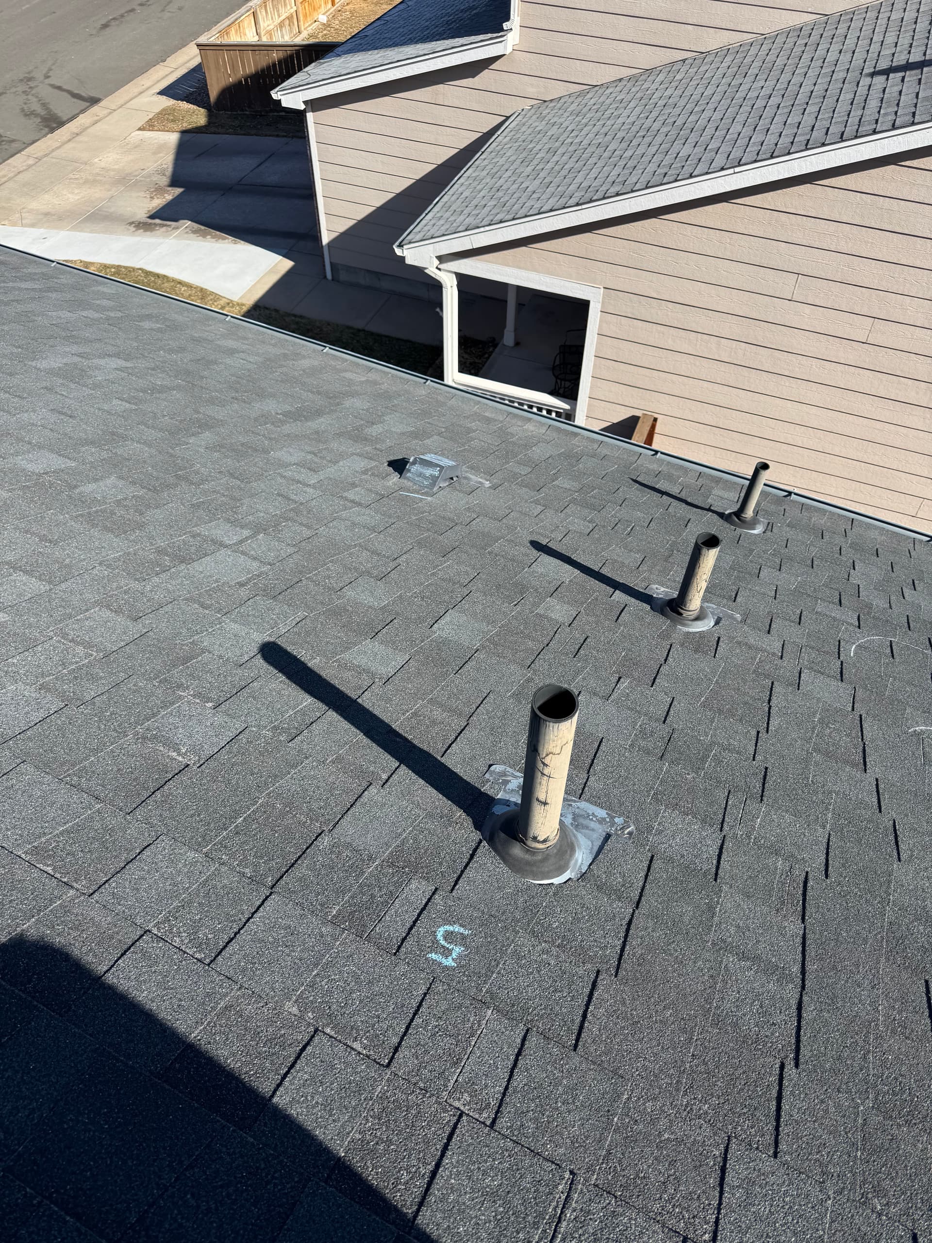 Gallery photos for Hail Damage Found on a 7-Year-Old Highlands Ranch Roof: Image #2